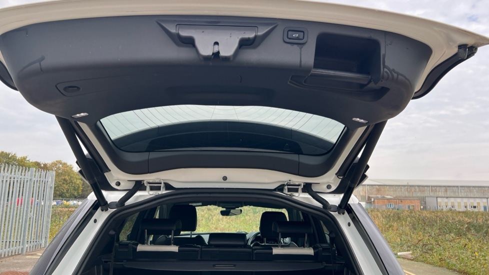 Used Land Rover Discovery Sport 2020 for sale - 76146198: Photo 36