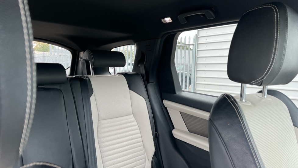 Used Land Rover Discovery Sport 2020 for sale - 76146198: Photo 48