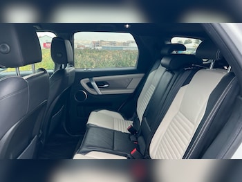 Used Land Rover Discovery Sport 2020 for sale - 76146198: Photo 4
