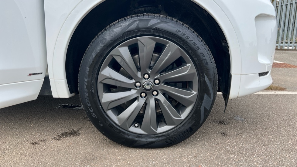 Used Land Rover Discovery Sport 2020 for sale - 76146198: Photo 8