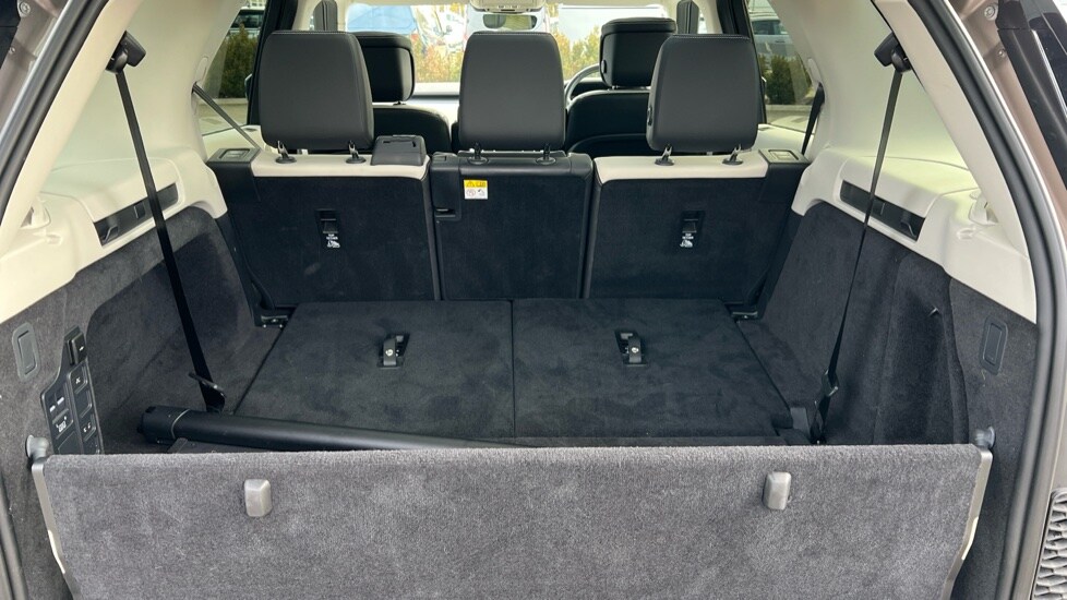 Used Land Rover Discovery 2024 for sale - 76312407: Photo 36