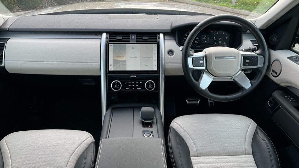 Used Land Rover Discovery 2024 for sale - 76312407: Photo 9