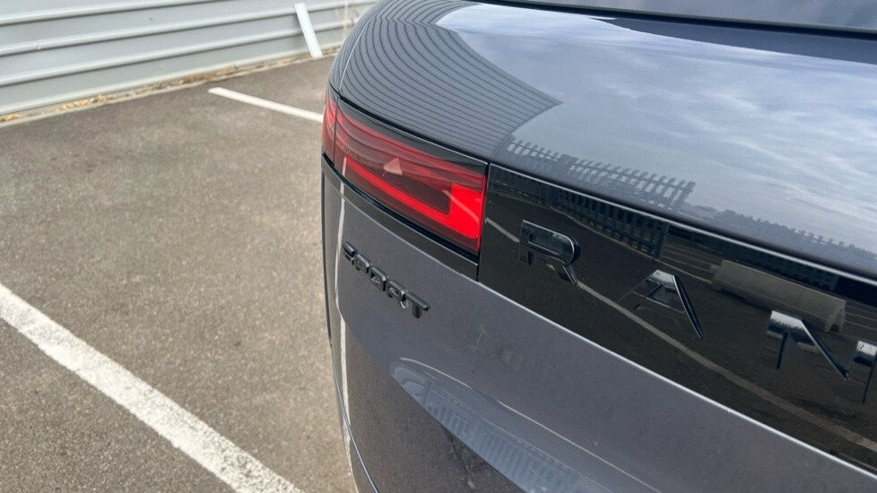 Used Land Rover Range Rover Sport 2022 for sale - 76851184: Photo 19