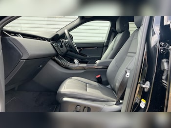 Used Land Rover Range Rover Evoque 2025 for sale - 76452216: Photo