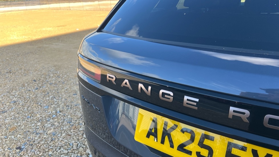 Used Land Rover Range Rover Velar 2025 for sale - 76302443: Photo 36