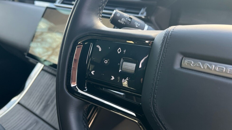Used Land Rover Range Rover Velar 2025 for sale - 76302443: Photo 50