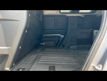 Used Land Rover Defender 2021 for sale - 74556464: Photo