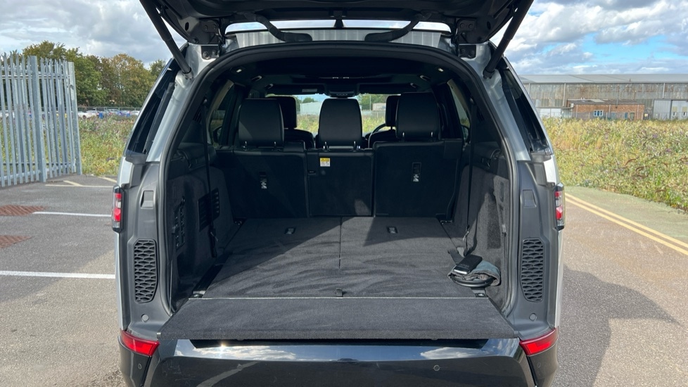 Used Land Rover Discovery 2019 for sale - 76086592: Photo 10