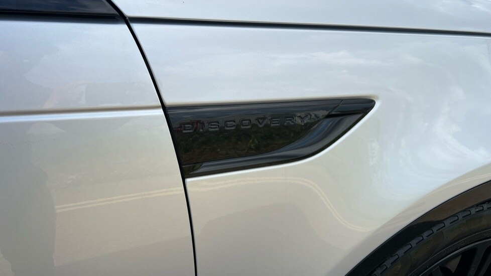 Used Land Rover Discovery 2019 for sale - 76086592: Photo 22