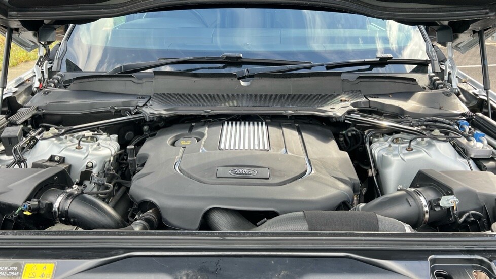 Used Land Rover Discovery 2019 for sale - 76086592: Photo 30