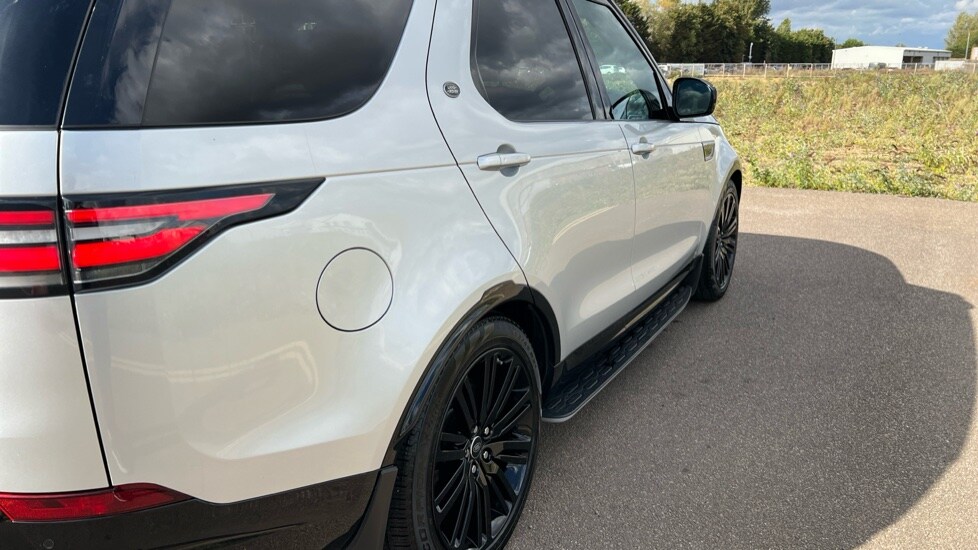 Used Land Rover Discovery 2019 for sale - 76086592: Photo 39