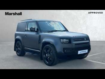 2025 - Defender 3.0 D350 Hard Top X-dynamic HSE Auto