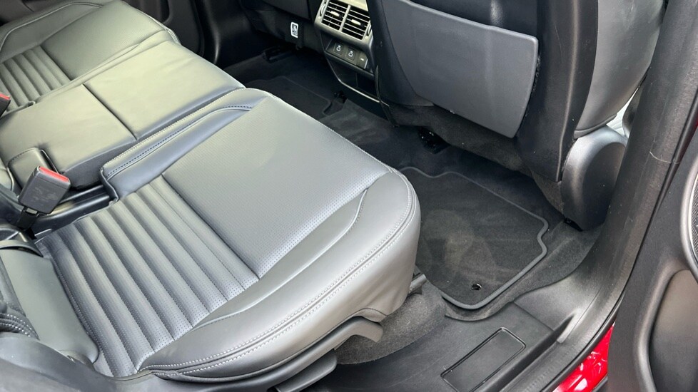 Used Land Rover Discovery Sport 2025 for sale - 76092092: Photo 46