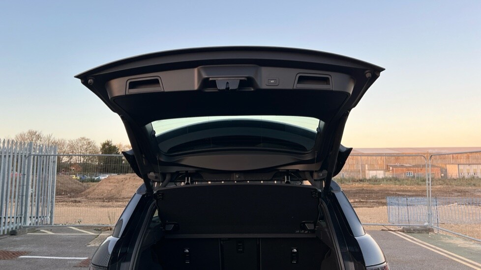 Used Land Rover Range Rover Evoque 2023 for sale - 76593682: Photo 36