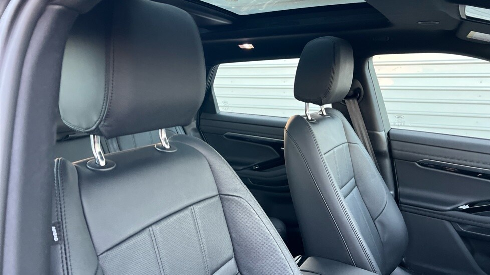 Used Land Rover Range Rover Evoque 2023 for sale - 76593682: Photo 45