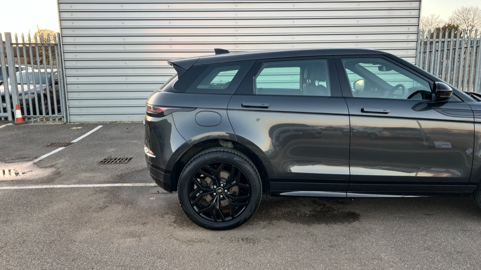 Used Land Rover Range Rover Evoque 2023 for sale - 76593682: Photo 50