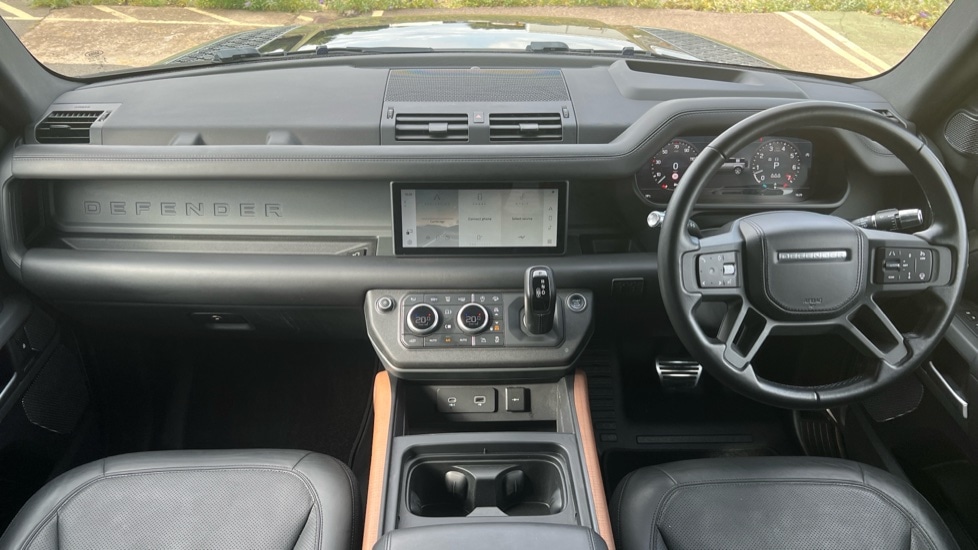 Used Land Rover Defender 2021 for sale - 76180194: Photo 9