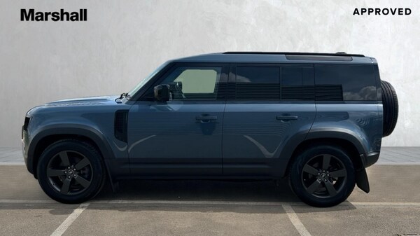 Used Land Rover Defender 2023 for sale - 75472747: Photo 26