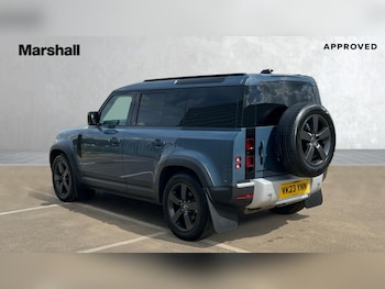 Used Land Rover Defender 2023 for sale - 75472747: Photo