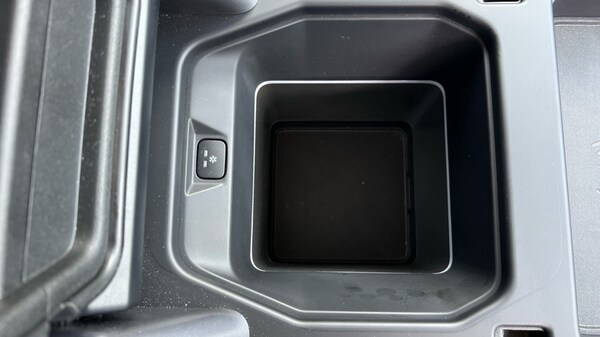 Used Land Rover Defender 2023 for sale - 75472747: Photo 45