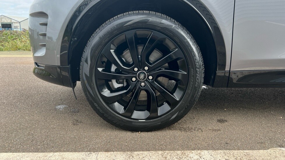 Used Land Rover Discovery Sport 2025 for sale - 76146086: Photo 31