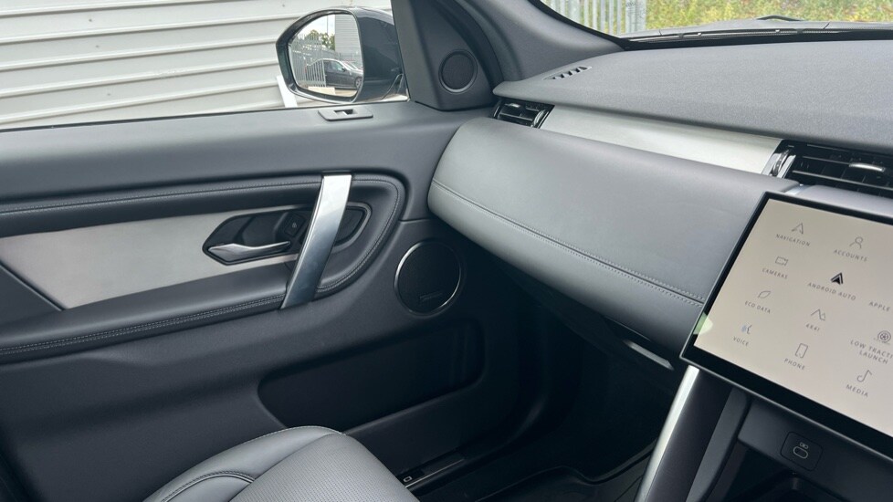Used Land Rover Discovery Sport 2025 for sale - 76146086: Photo 35