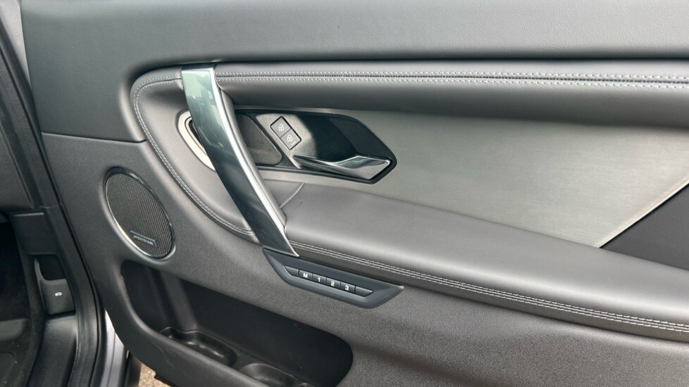 Used Land Rover Discovery Sport 2025 for sale - 76146086: Photo 40