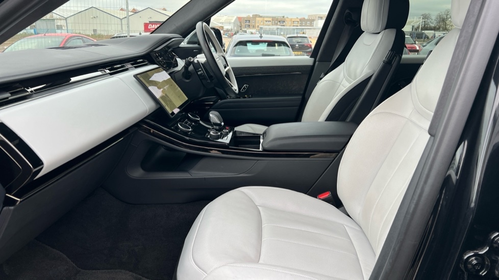 Used Land Rover Range Rover Sport 2022 for sale - 76615145: Photo 3