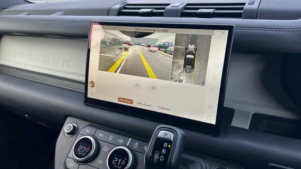 Used Land Rover Defender 2023 for sale - 76660699: Photo 12