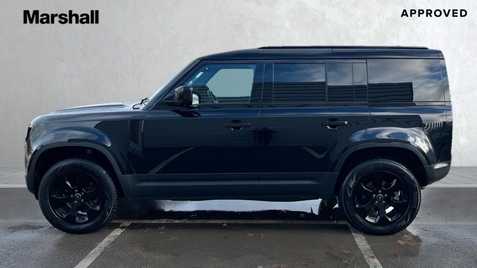 Used Land Rover Defender 2023 for sale - 76660699: Photo 26