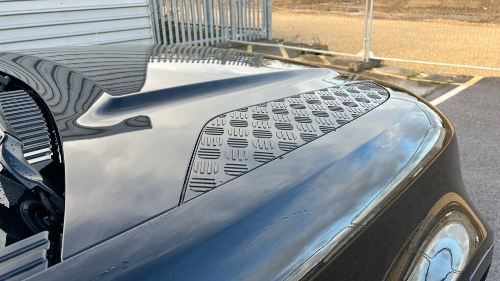 Used Land Rover Defender 2023 for sale - 76660699: Photo 34