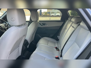 Used Land Rover Range Rover Velar 2023 for sale - 76234028: Photo