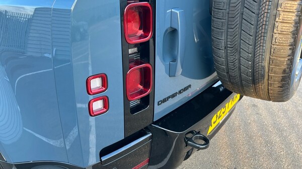 Used Land Rover Defender 2025 for sale - 76312411: Photo 19