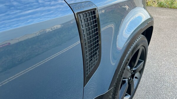 Used Land Rover Defender 2025 for sale - 76312411: Photo 20