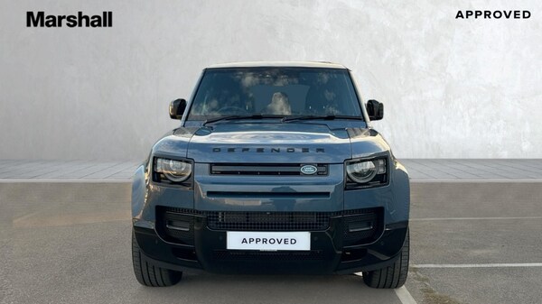 Used Land Rover Defender 2025 for sale - 76312411: Photo 7