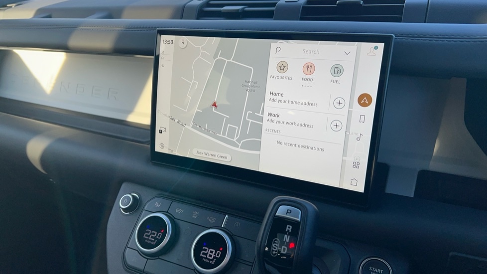 Used Land Rover Defender 2024 for sale - 76717323: Photo 11