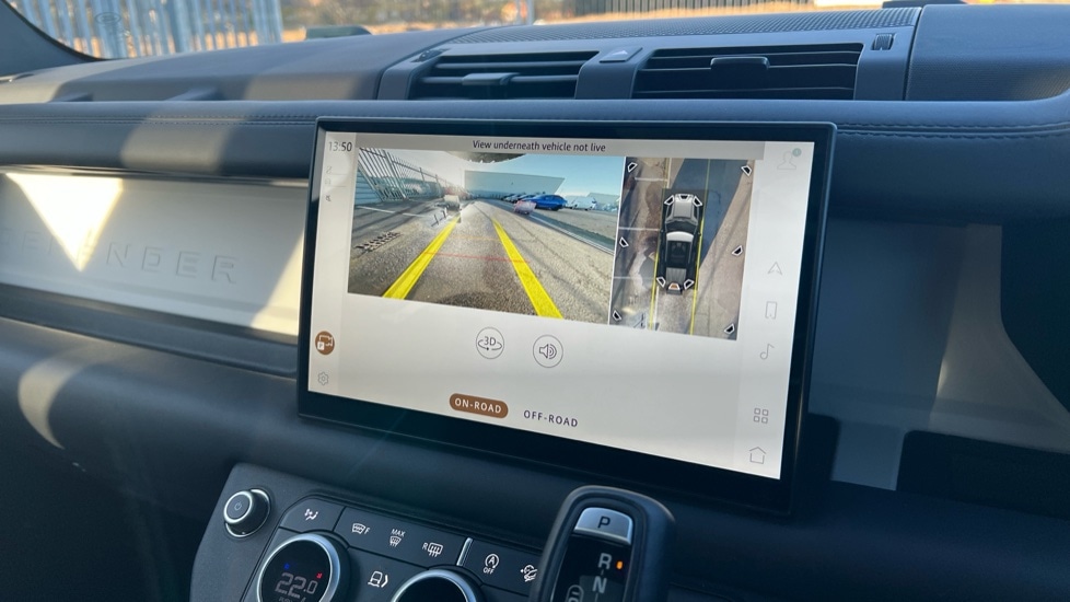 Used Land Rover Defender 2024 for sale - 76717323: Photo 12