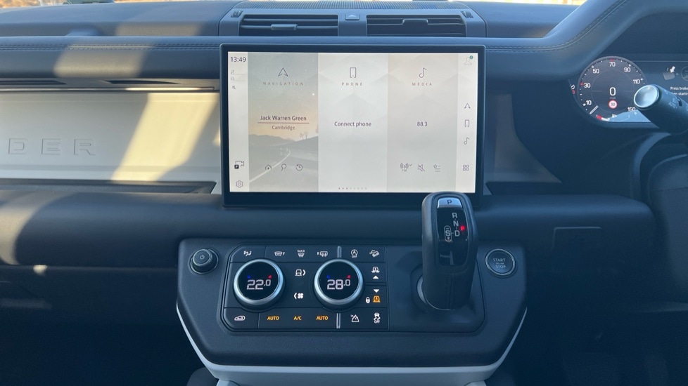 Used Land Rover Defender 2024 for sale - 76717323: Photo 14