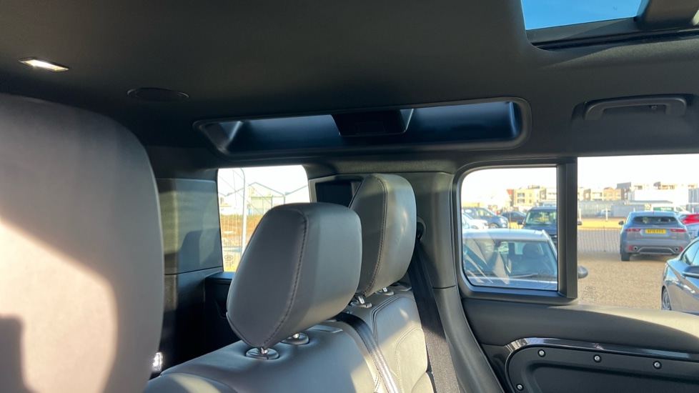 Used Land Rover Defender 2024 for sale - 76717323: Photo 45