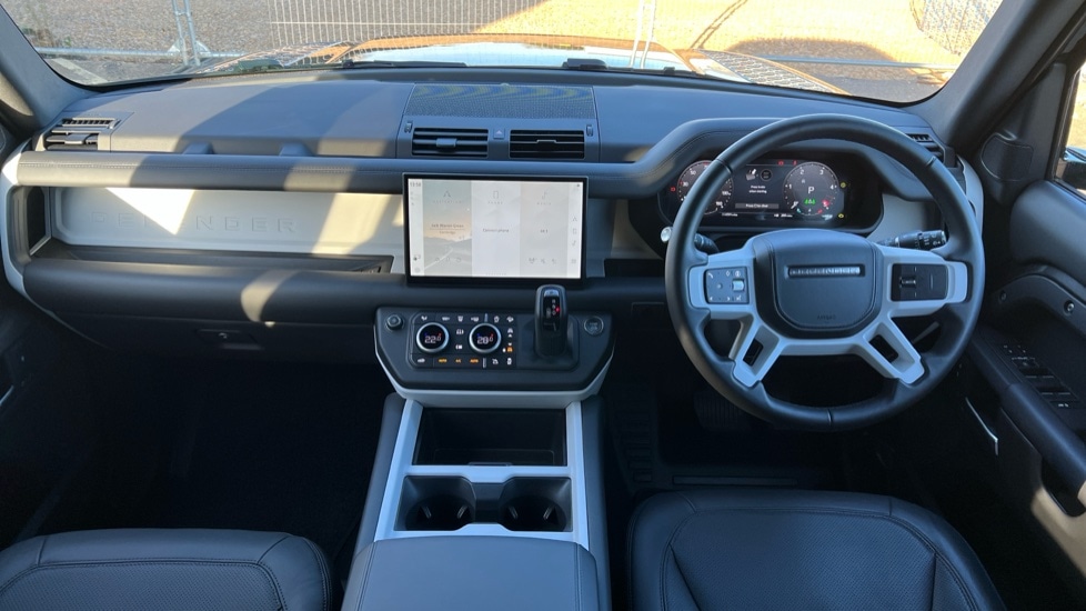 Used Land Rover Defender 2024 for sale - 76717323: Photo 9