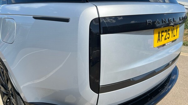 Used Land Rover Range Rover 2025 for sale - 76312467: Photo 19