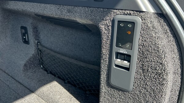 Used Land Rover Range Rover 2025 for sale - 76312467: Photo 37