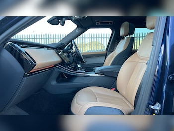 Used Land Rover Range Rover Sport 2023 for sale - 76971463: Photo