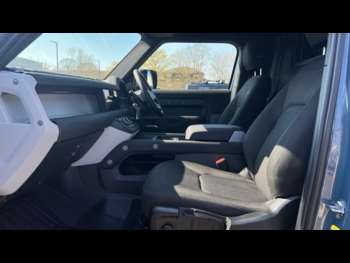 Used Land Rover Defender 2022 for sale - 74591943: Photo
