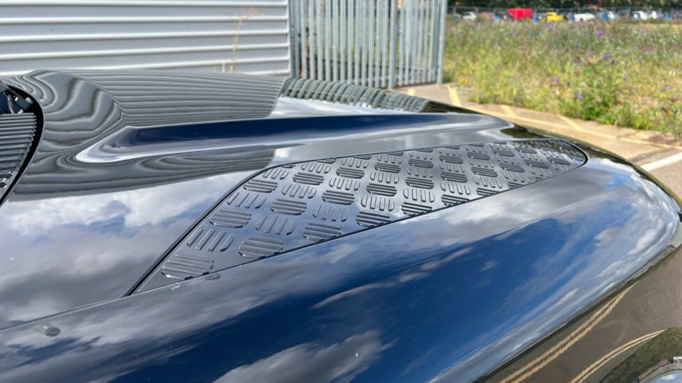 Used Land Rover Defender 2024 for sale - 76074281: Photo 23
