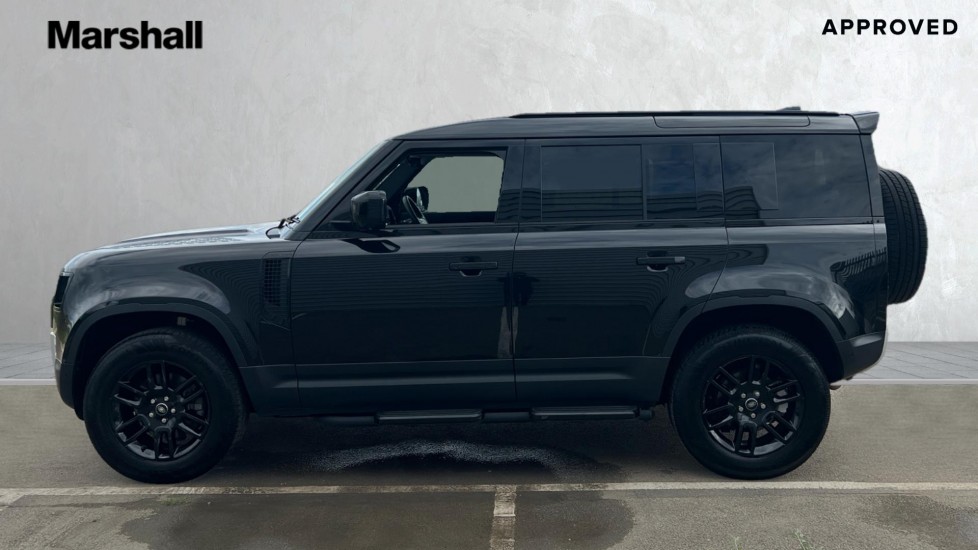 Used Land Rover Defender 2024 for sale - 76074281: Photo 26