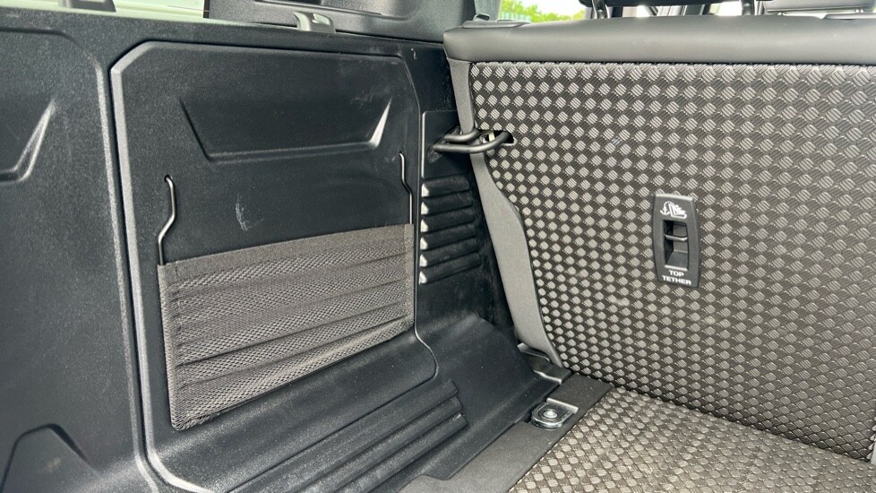 Used Land Rover Defender 2024 for sale - 76074281: Photo 45