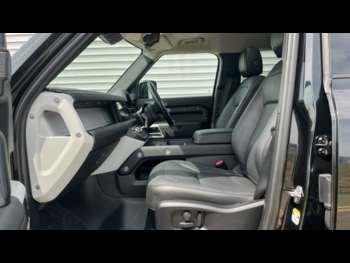 Used Land Rover Defender 2024 for sale - 75011306: Photo
