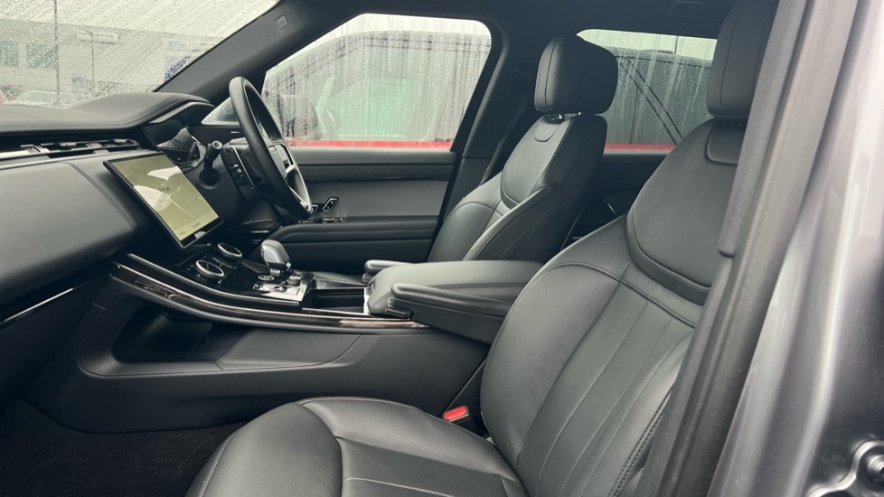 Used Land Rover Range Rover Sport 2023 for sale - 76575004: Photo 3