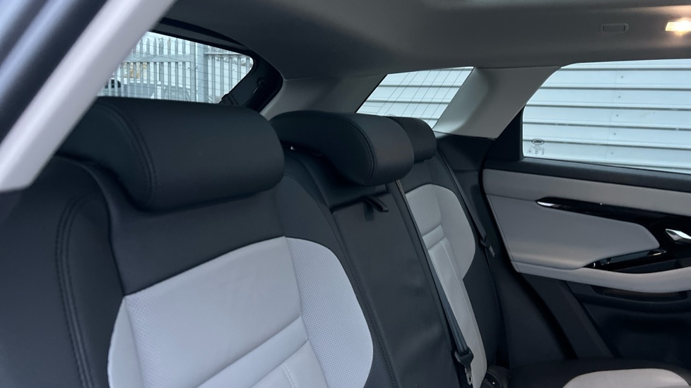 Used Land Rover Range Rover Evoque 2023 for sale - 76881823: Photo 40